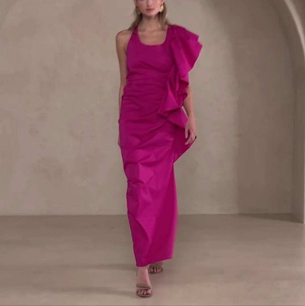 BR Soffi Ruffle Dress